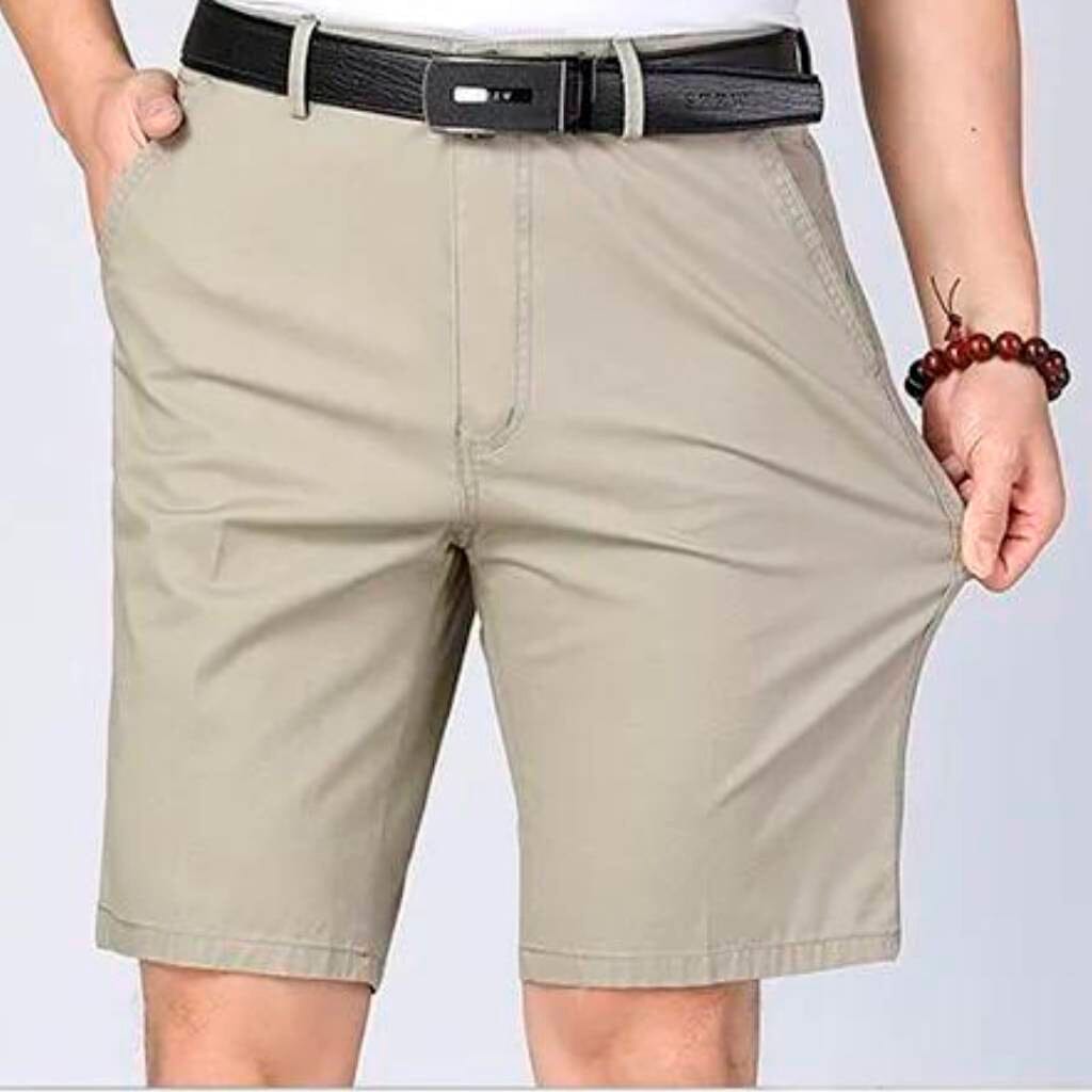 Bermuda Masculina Classic Comfort Garenzi GZ517 confeccionada em brim premium, com caimento ajustado, visual elegante e conforto para uso diário.