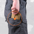 Bermuda Masculina Tática e Impermeável Garenzi GZ524 em brim premium impermeável, com caimento ajustado, visual moderno e bolsos funcionais.