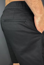 Bermuda Sarja Premium Garenzi masculina com caimento moderno, acabamento refinado e tecido confortável, ideal para uso casual e elegante