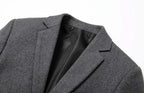 Blazer Masculino Slim Herrera Garenzi GZ061 confeccionado com materiais de alta qualidade, modelagem slim fit e visual sofisticado.