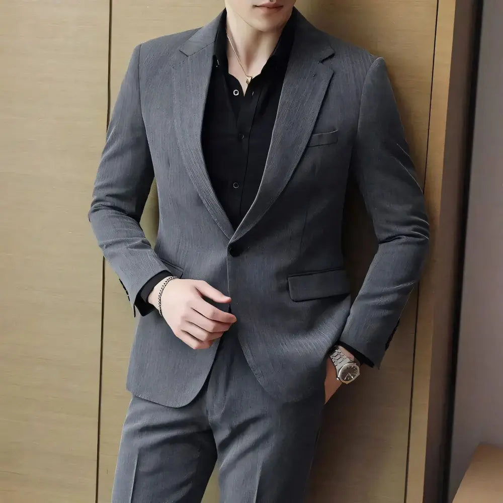 Blazer Masculino Vergast Garenzi GZ059 confeccionado em caxemira, com caimento elegante, costura de alfaiataria e visual refinado.