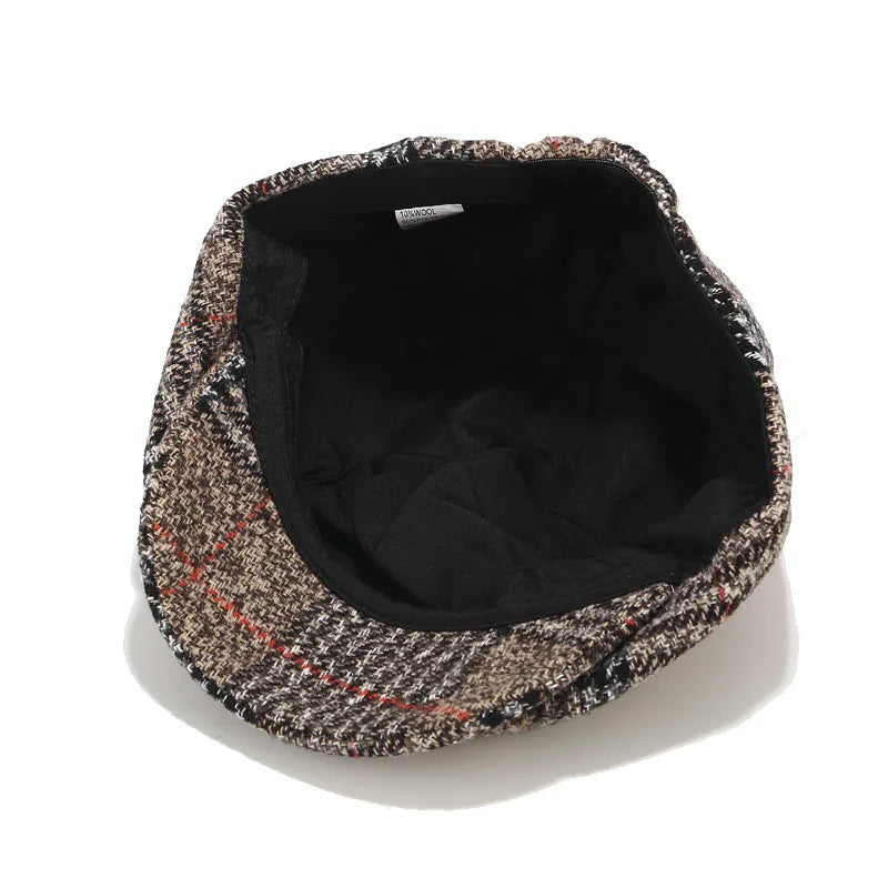 Boina Masculina de Lã England Garenzi GZ270 com mistura de lã e poliéster, design inglês clássico, ajuste confortável e visual elegante.