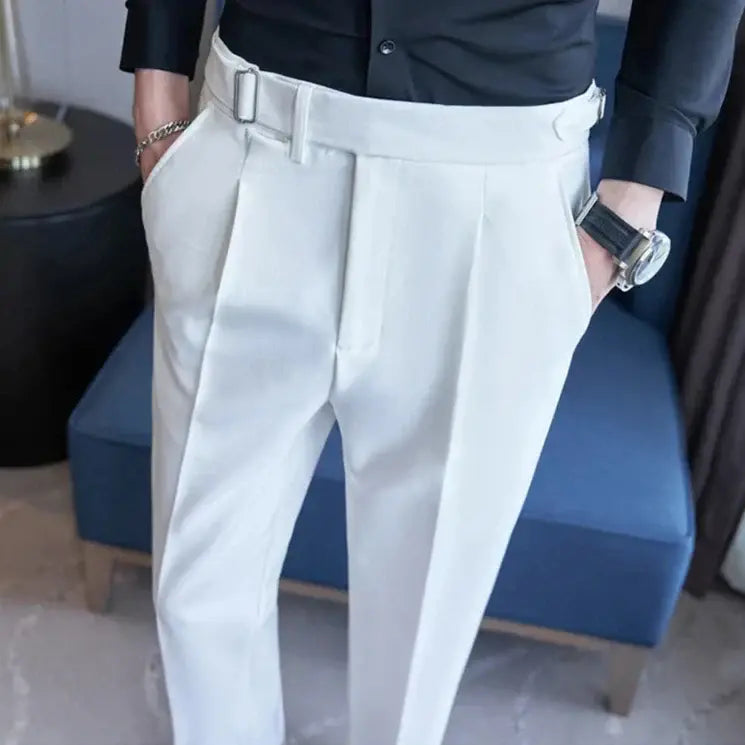 Calça de Alfaiataria Masculina Garenzi GZ254 com tecido premium, corte clássico, acabamento refinado e visual elegante.