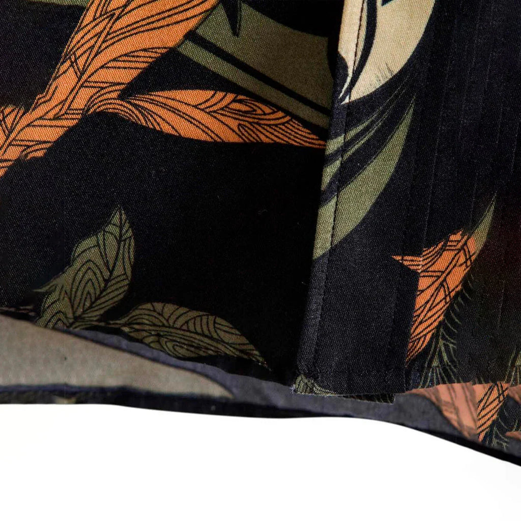 Camisa Manga Curta Autumn Garenzi GZ577 com tecido leve, estampas modernas, caimento confortável e visual contemporâneo.