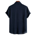 Camisa Manga Curta Lisa Everyday Garenzi GZ599 com tecido leve, design clean, caimento confortável e visual versátil.