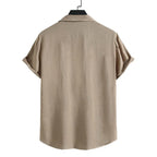 Camisa Manga Curta Lisa Garenzi GZ537 com tecido respirável, design minimalista, caimento confortável e visual elegante.