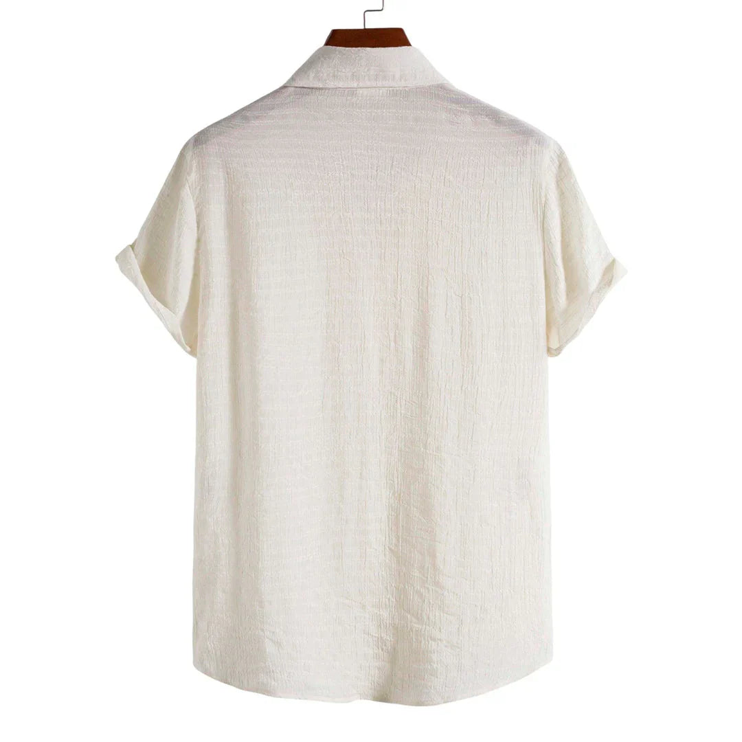 Camisa Manga Curta Playa Off White Garenzi GZ591 com tecido leve, design clean, caimento confortável e visual elegante.