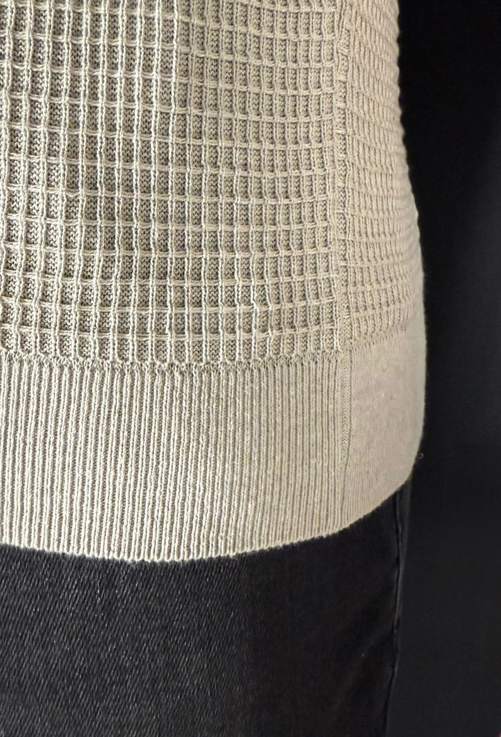 Camisa Polo Texture Premium Garenzi masculina com tecido texturizado, caimento moderno e acabamento refinado para uso casual e elegante