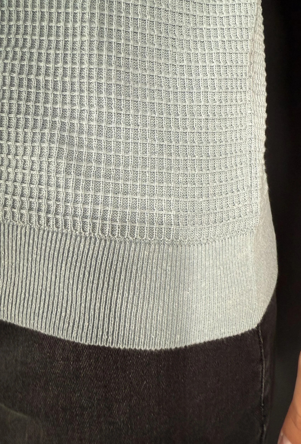 Camisa Polo Texture Premium Garenzi masculina com tecido texturizado, caimento moderno e acabamento refinado para uso casual e elegante