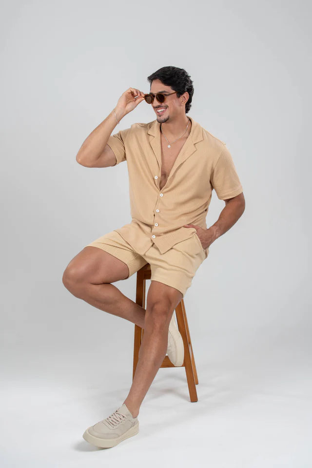 Conjunto Paradizo Garenzi Masculino com camisa de manga curta e calção, tecido leve, caimento moderno e visual casual confortável