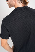 Conjunto Paradizo Garenzi Masculino com camisa de manga curta e calção, tecido leve, caimento moderno e visual casual confortável