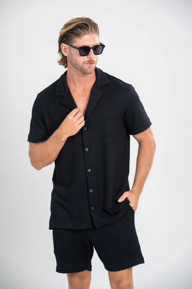 Conjunto Paradizo Garenzi Masculino com camisa de manga curta e calção, tecido leve, caimento moderno e visual casual confortável