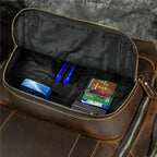 Mochila Executiva em Couro Retrô Garenzi GZ071 em couro legítimo, design retrô moderno, compartimentos funcionais e acabamento refinado.