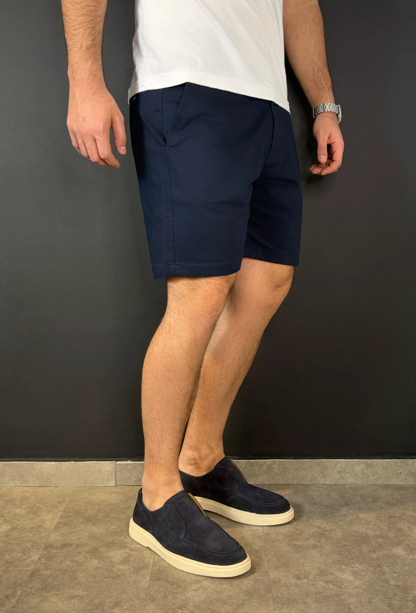 [COMPRE 1 E LEVE 3] Bermudas Sarja Premium - Elegância Casual com Ajuste Impecável