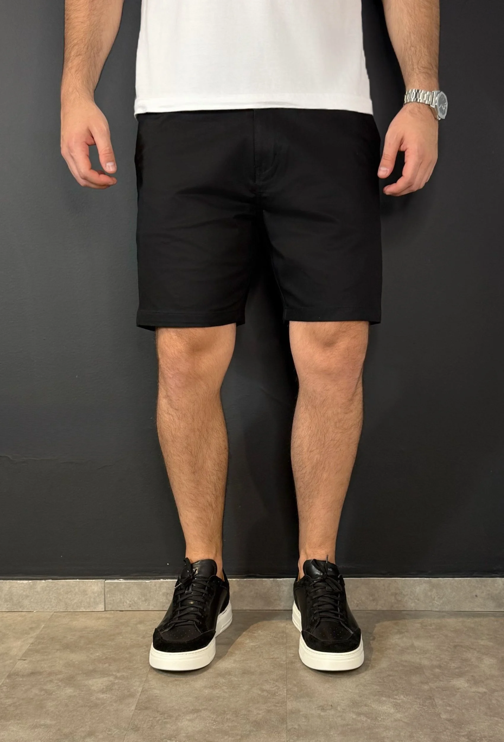 [COMPRE 1 E LEVE 3] Bermudas Sarja Premium - Elegância Casual com Ajuste Impecável